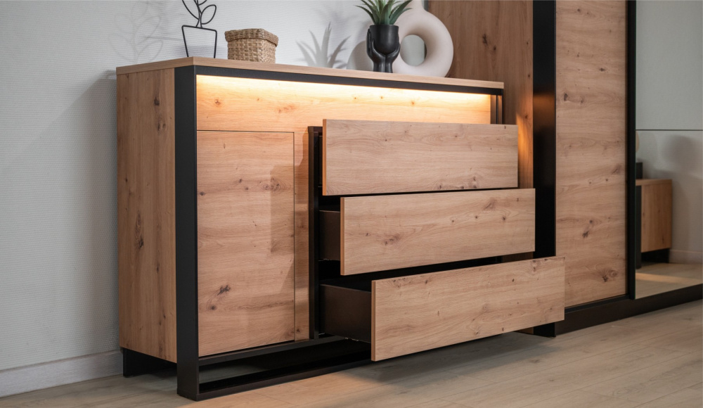 Комод 3 ящика 1 дверь "Тринити"