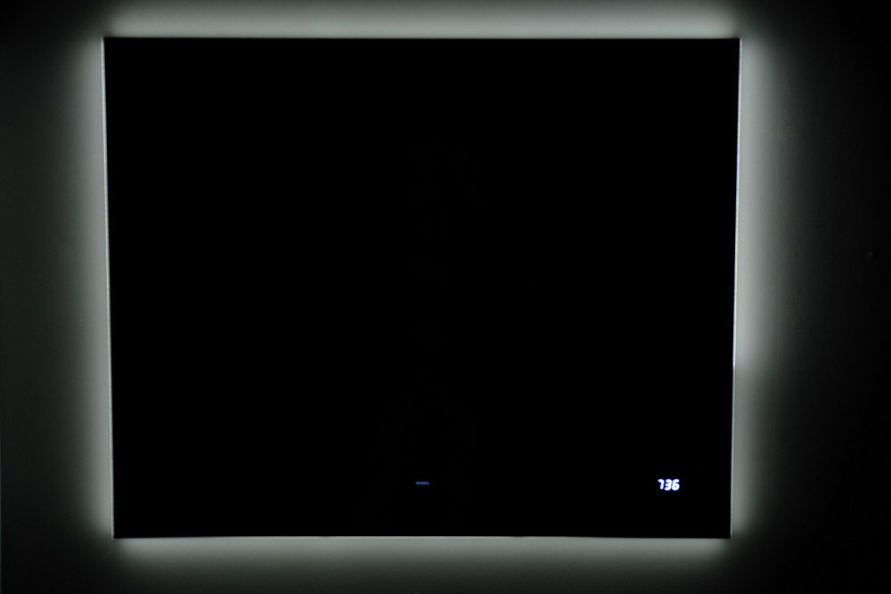 Зеркало Kvadro 100 с подсветкой и часами