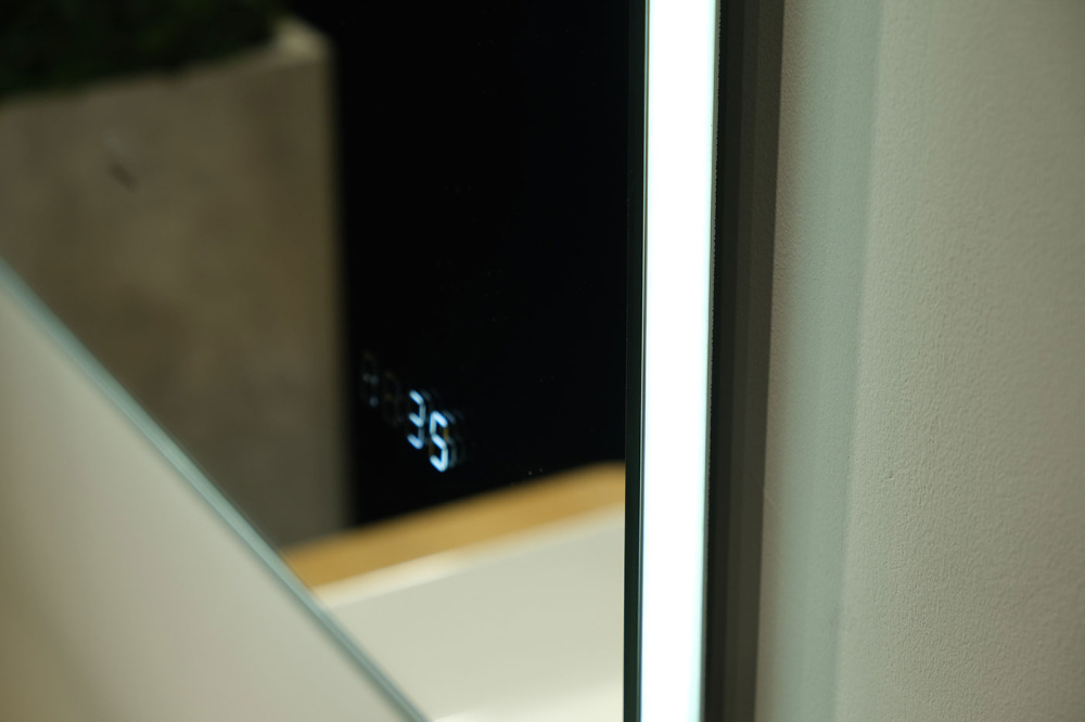 Зеркало Kvadro 100 с подсветкой и часами